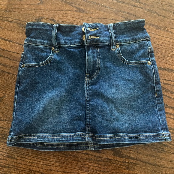 Princess Polly denim mini skirt - Picture 1 of 2